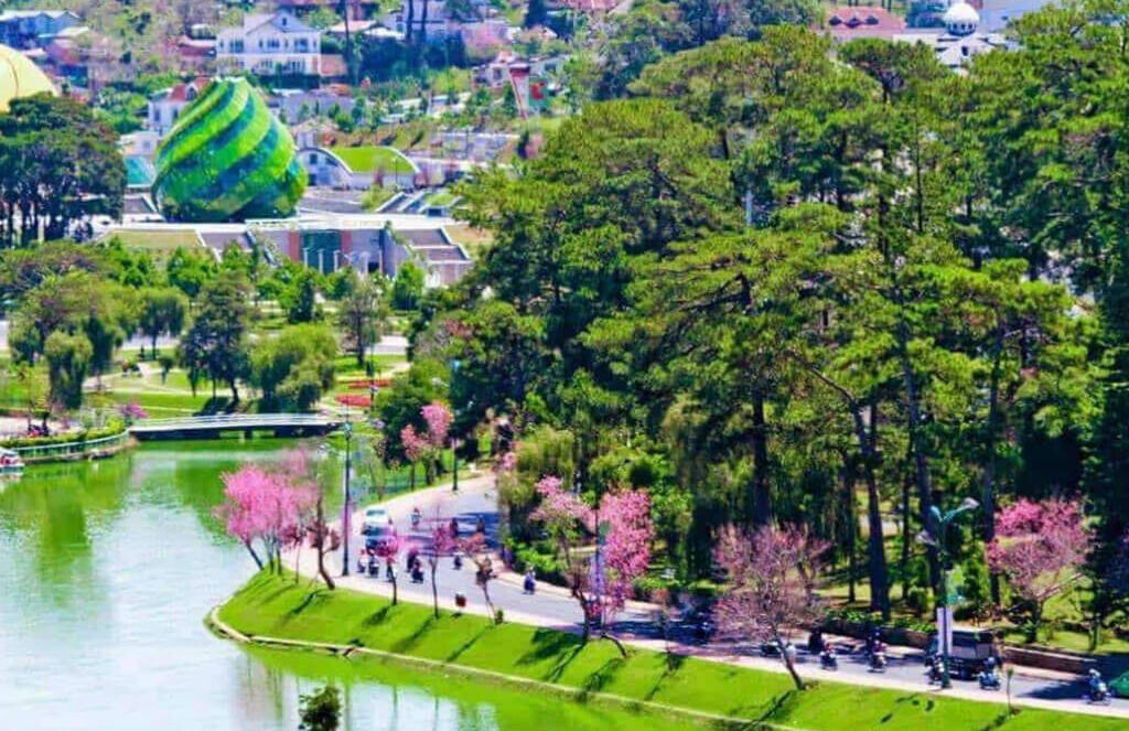 Hồ Xuân Hương – Viên ngọc bích quý giá giữa lòng Đà Lạt 33 Hướng dẫn đường đi hồ Xuân Hương