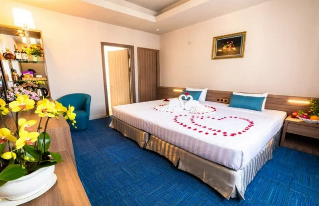 Hồ Xuân Hương – Viên ngọc bích quý giá giữa lòng Đà Lạt 51 Rum Vàng Hotel